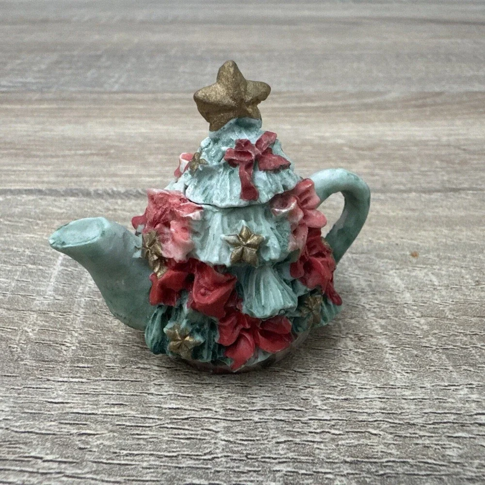 Vintage C&F Enterprises CHRISTMAS‎ TREE Miniature Tea Set 1995 Resin 7 Pieces